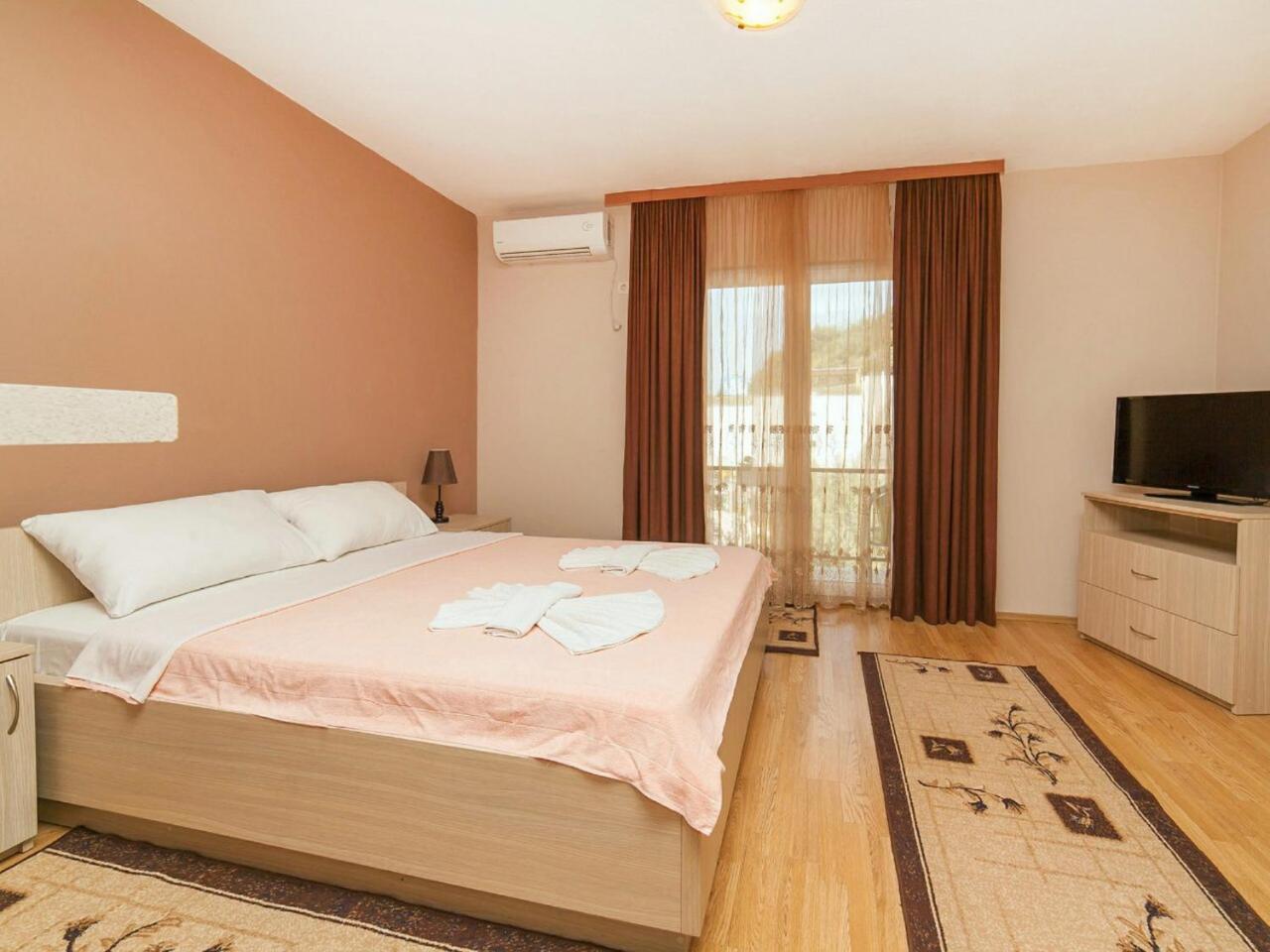Hana Accommodation Sveti Stefan Exterior photo