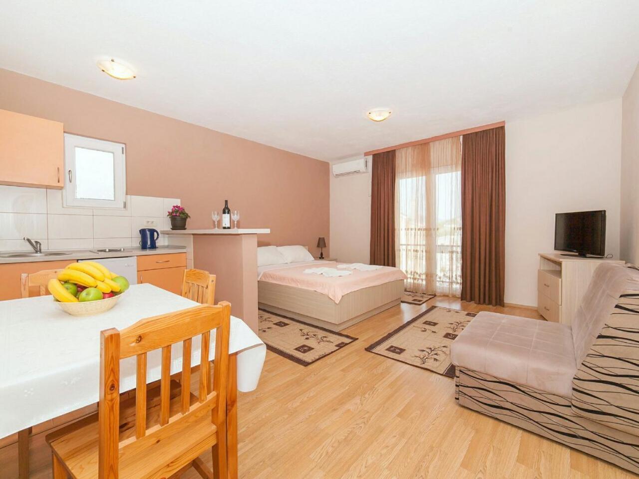 Hana Accommodation Sveti Stefan Exterior photo